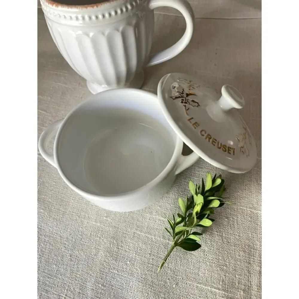 Le Creuset White Gold Holly Mini Cocotte Covered Stoneware Baker Holiday NWT